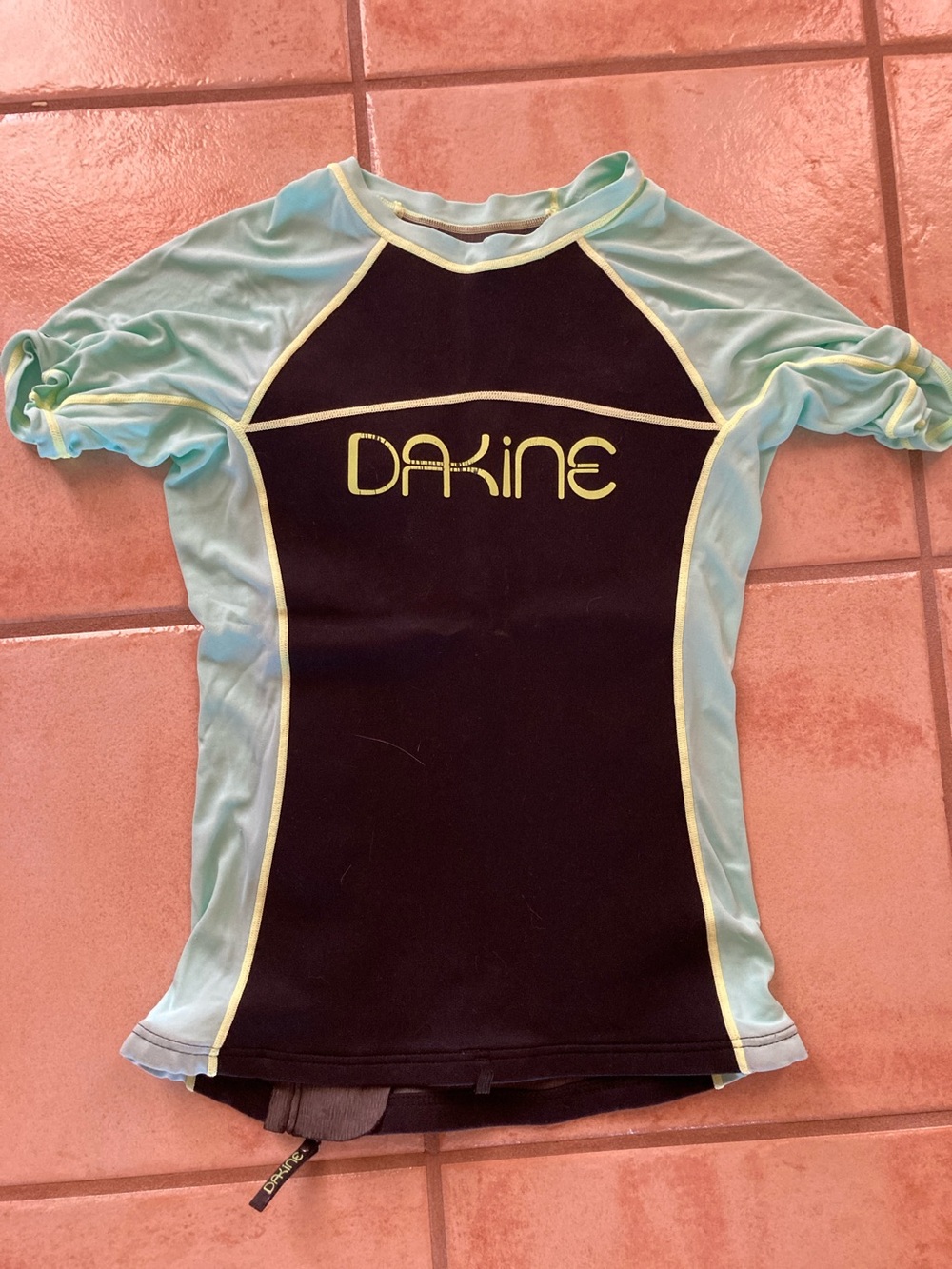 Dakine Black and Mint Short-Sleeve Neoprene Rash Guard with Yellow Trim